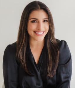 Profile photo of Dr. Nina Farivari