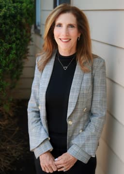 Profile photo of Dr. Elissa Hassman