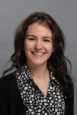 Profile photo of Dr. Lorena Sepsakos