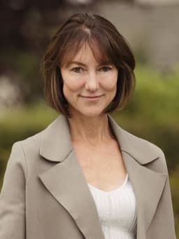 Profile photo of Dr. Elizabeth Morgan