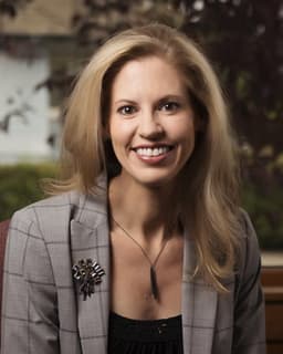 Profile photo of Dr. Kelly Lorenz