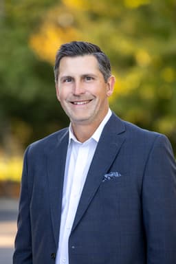 Profile photo of Dr. Dominic Buzzacco