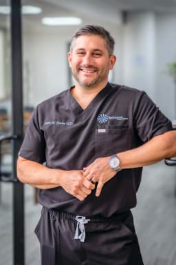 Profile photo of Dr. Justin Dexter