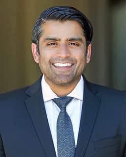 Profile photo of Dr. Arshad Khanani