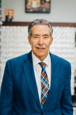 Profile photo of Dr. Robert Balkan