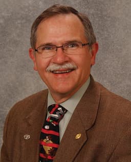 Profile photo of Dr. Robert Enzenauer
