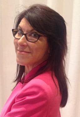 Profile photo of Dr. Lisa Bunin