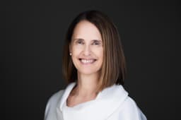 Profile photo of Dr. Julie Falardeau