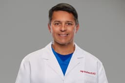 Profile photo of Dr. Jorge De La Chapa