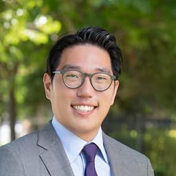 Profile photo of Dr. Doowon Huh