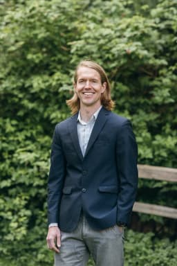 Profile photo of Dr. Jonathan Crews