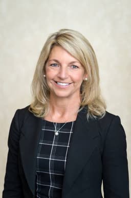 Profile photo of Dr. Michelle Muench
