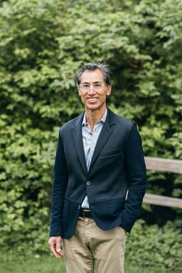 Profile photo of Dr. Vincent Matteucci